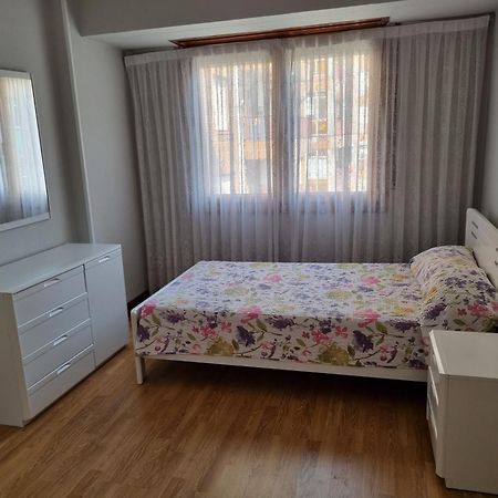 Apartamento Con Garaje Opcional Con 2 Banos Cerca Ayuntamiento Apartment Билбао Екстериор снимка