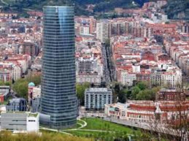 Apartamento Con Garaje Opcional Con 2 Banos Cerca Ayuntamiento Apartment Билбао Екстериор снимка