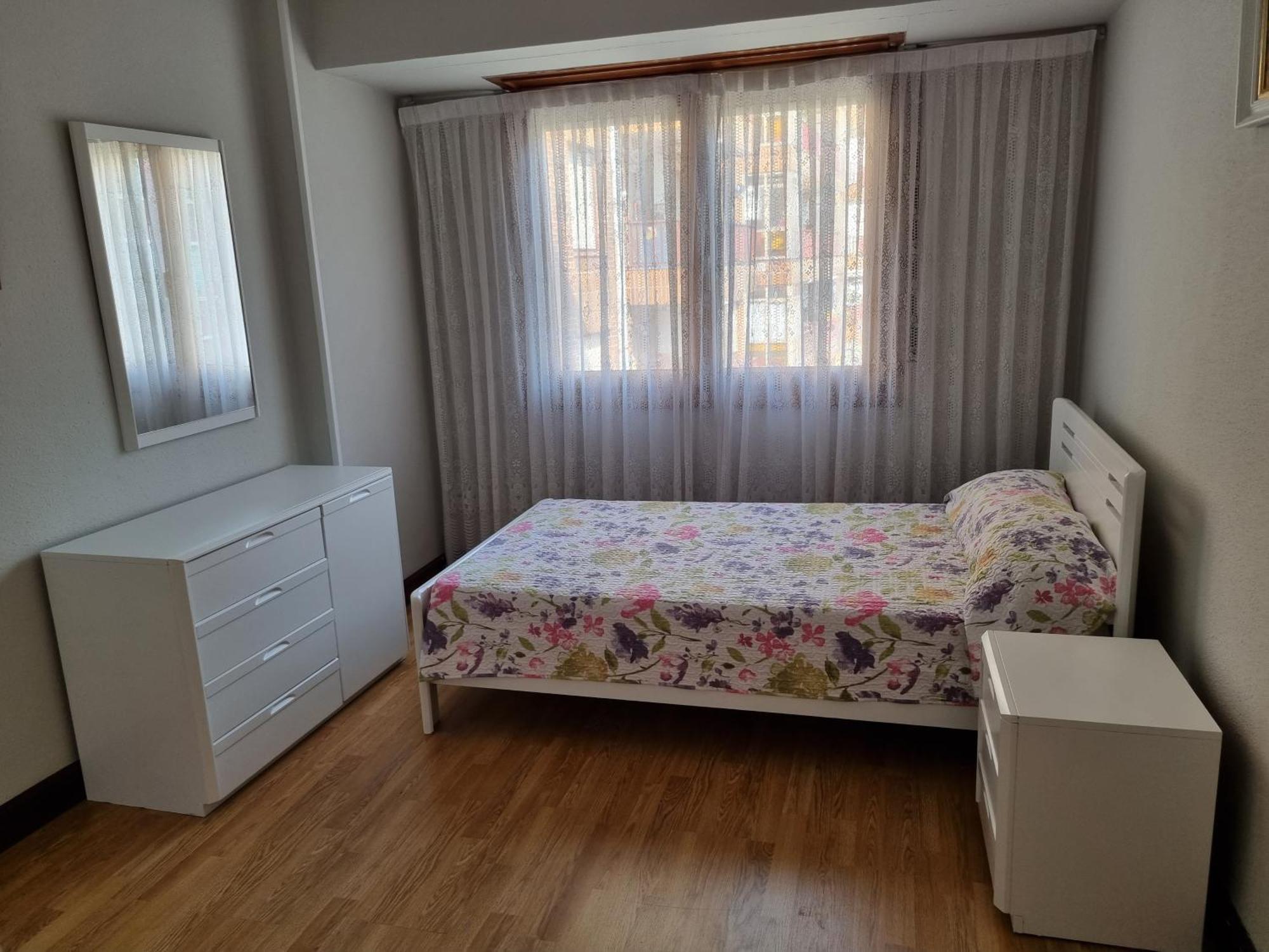 Apartamento Con Garaje Opcional Con 2 Banos Cerca Ayuntamiento Apartment Билбао Екстериор снимка